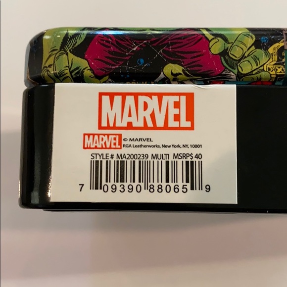 Captain America Marvel Trifold Wallet/New - Picture 6 of 7